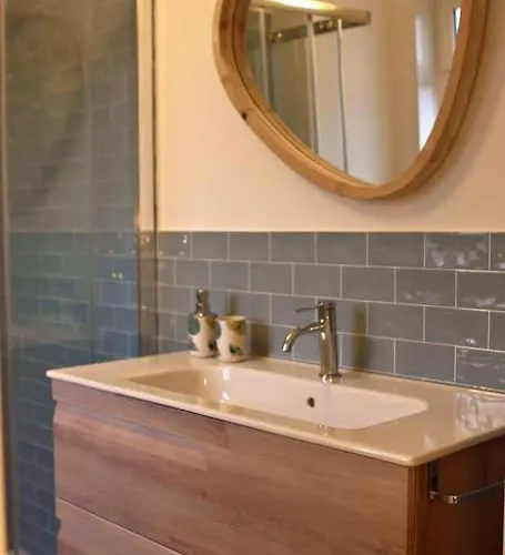 Vivienda Castillo By Incostadamorte *