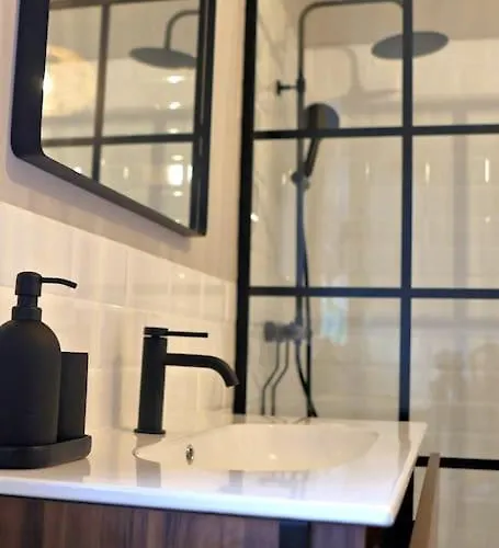 Vivienda Castillo By Incostadamorte *